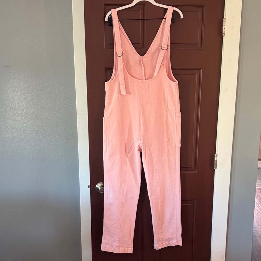 NWOT!! Zenana Outfitters Pink Jumpsuit